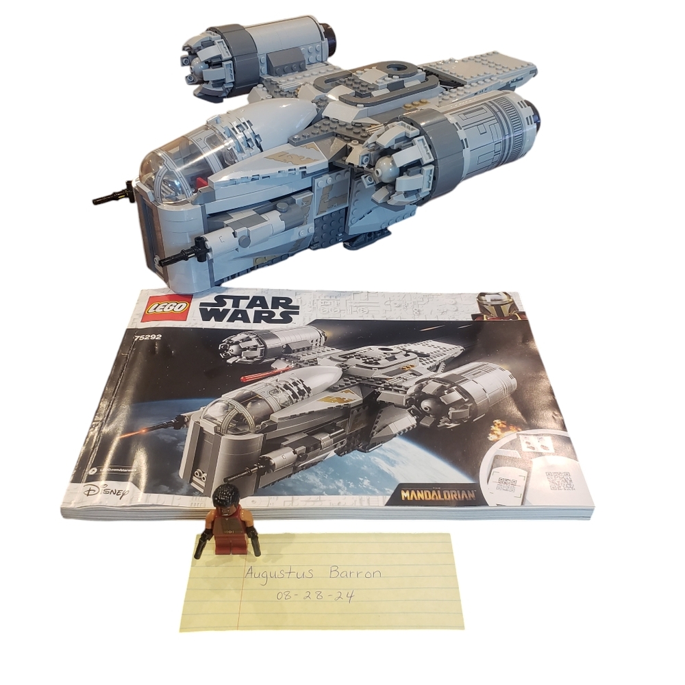 2020 LEGO Star Wars The Razor Crest (75292)